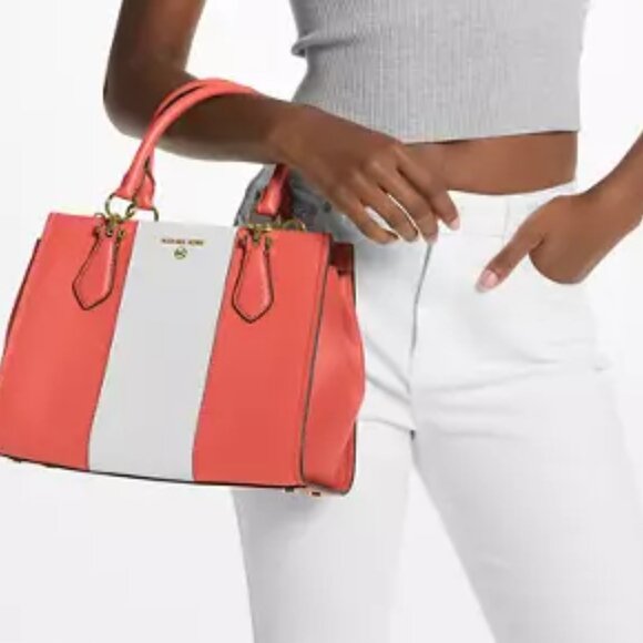 Michael Kors Marilyn Medium Satchel - Picture 4 of 4